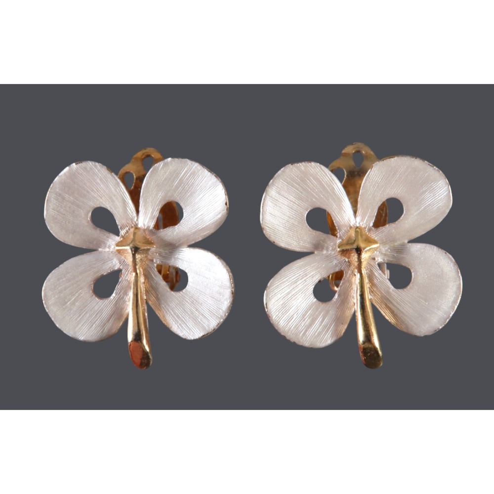 Vintage PARK LANE CLIP-ON EARRINGS Shamrock 4-Leaf Clover GOLD & WHITE/SILVER